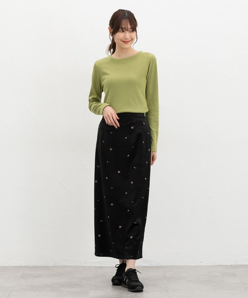 Honeys(ハニーズ)の「テレコボートネックT(Tシャツ/カットソー・レディース・パープル/ブラック/キャメル/スミクロ/オフホワイト/ピンク・L/LL/M/S)」の18枚目の写真