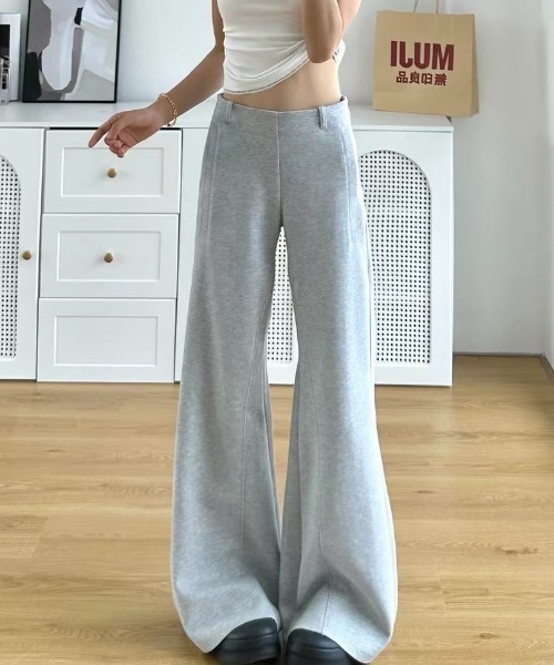 ampm（エーエムピーエム）の「センターピンタック フレアスウェットパンツ（スウェットパンツ・レディース・グレー/ブラック・S/M）」の9枚目の写真