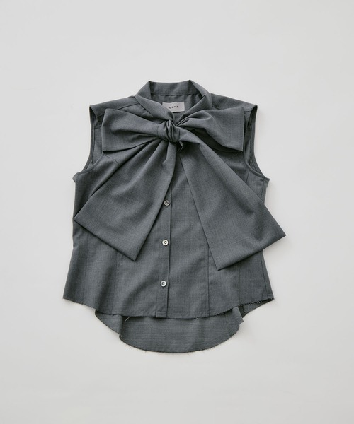 CONZ（コンズ）の「tied sleeve-less shirt（シャツ/ブラウス・レディース・ライトグレー/ストライプ/ブラック・1/2）」の3枚目の写真
