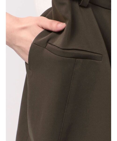 LAGUNAMOON(ラグナムーン)の「ダブルクロスショートパンツ(その他パンツ・レディース・ブラック/アイボリー/ブラウン・SMALL/MEDIUM)」の5枚目の写真