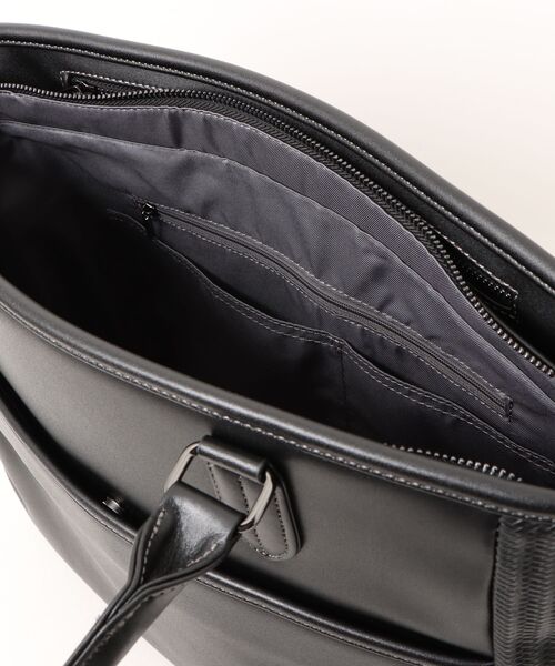 m.f.editorial（エムエフエディトリアル）の「トート バッグ メンズ ビジネス 鞄 A4対応 クッションポケット 型押し 合成皮革 コンビ（トートバッグ・メンズ・ダークウッド/ブラック・FREE）」の4枚目の写真