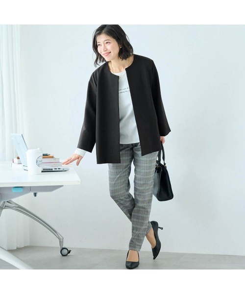 StyleNote(スタイルノート)の「2点セットこなれパンツスーツ【入卒・通勤】(丈が選べる)(セットアップ・レディース・ブラック/ネイビー/グレイッシュベージュ・3L2/S2/S1/LL2/LL1/L2/L1/M2/M1/3L1)」の8枚目の写真