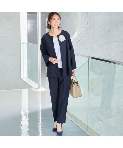 StyleNote(スタイルノート)の「2点セットこなれパンツスーツ【入卒・通勤】(丈が選べる)(セットアップ・レディース・ブラック/ネイビー/グレイッシュベージュ・3L2/S2/S1/LL2/LL1/L2/L1/M2/M1/3L1)」の11枚目の写真