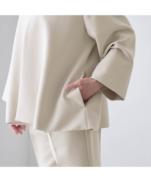 StyleNote(スタイルノート)の「2点セットこなれパンツスーツ【入卒・通勤】(丈が選べる)(セットアップ・レディース・ブラック/ネイビー/グレイッシュベージュ・3L2/S2/S1/LL2/LL1/L2/L1/M2/M1/3L1)」の21枚目の写真