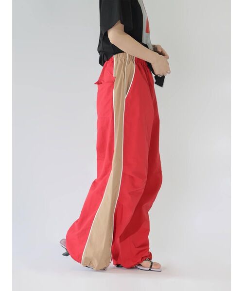 :ETHROF(イーサオブ)の「BICOLOR WIDE CARGO PANTS(カーゴパンツ・レディース・ブラック/ブルー/レッド・MEDIUM)」の19枚目の写真