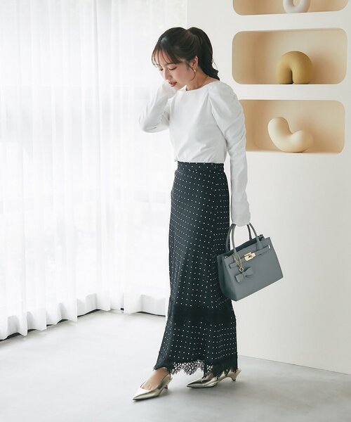 La boutique BonBon(ラブティックボンボン)の「ギャザーニュアンスカットソー(Tシャツ/カットソー・レディース・オフホワイト/ブラウン・FREE)」の7枚目の写真