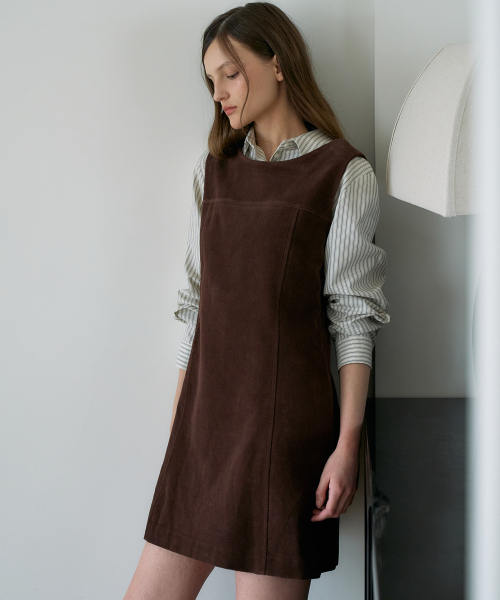 DEHEVE（デヘヴェ）の「Essential Mini Dress [Brown]（ワンピース・レディース・ブラウン・OS）」の7枚目の写真