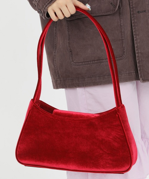 Casselini(キャセリーニ)の「Casselini(キャセリーニ)ベロアショルダーリボンBAG(ショルダーバッグ・レディース・ブラック/レッド・FREE)」の13枚目の写真