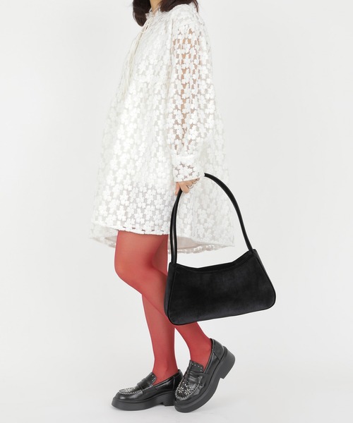 Casselini(キャセリーニ)の「Casselini(キャセリーニ)ベロアショルダーリボンBAG(ショルダーバッグ・レディース・ブラック/レッド・FREE)」の12枚目の写真