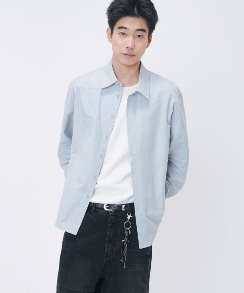 MISEKISEOUL MEN(ミセキソウルメンズ)の「Slit placket yoke shirt LIGHT BLUE(シャツ/ブラウス・メンズ・その他・3/2)」の1枚目の写真