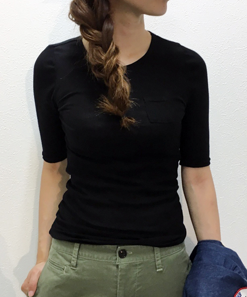 OLD BETTY'S（オールドベティーズ）の「ALOHA Cotton Rib Pocket T-shirts/コットンリブポケット５分袖Tシャツ（Tシャツ/カットソー・レディース・キナリ/サンドベージュ/ネイビー/ラベンダー/ボルドー/アイボリー/ブラック・FREE）」の3枚目の写真