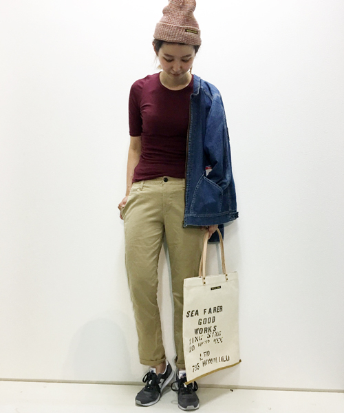 OLD BETTY'S（オールドベティーズ）の「ALOHA Cotton Rib Pocket T-shirts/コットンリブポケット５分袖Tシャツ（Tシャツ/カットソー・レディース・キナリ/サンドベージュ/ネイビー/ラベンダー/ボルドー/アイボリー/ブラック・FREE）」の22枚目の写真