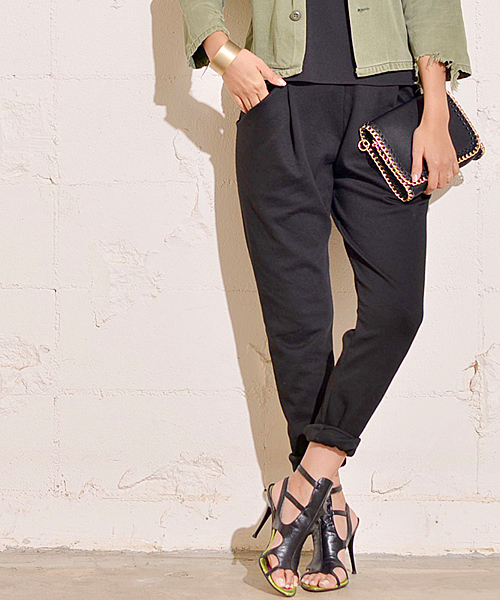 coca（coca）（コカ）の「大人のスウェットジョッパーズパンツ（その他パンツ・レディース・ネイビー/グレー/ブラック/ナチュラル/ベージュ/ダークブルー/オレンジ/オフホワイト/チャコールグレー/カーキ・L/M）」の3枚目の写真