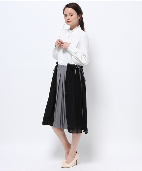 Merlot Plus メルロープリュス の バイカラープリーツドッキングワンピース2400 ワンピース Wear