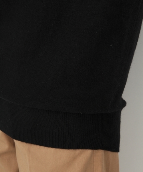 A part by（アパートバイ）の「12Gカシコンドルマンタートルネック　738597 （ニット/セーター・レディース・ブラック/キャメル/パープル/オフホワイト・FREE）」の10枚目の写真