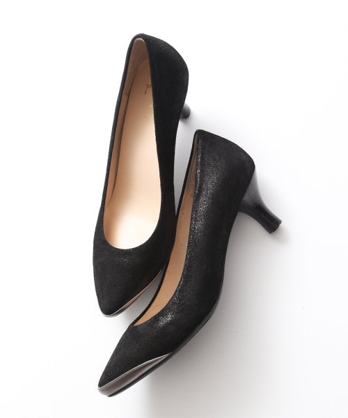 PICHE ABAHOUSE（ピシェ アバハウス）の「【不動の人気No.1】fluffy fitポインテッドラインパンプス（パンプス・レディース・ピンクゴールド/ブラック/ブルー/レッド/ベージュ/ブラック系その他/グレー・36/37/38/34/35/39/40）」の3枚目の写真