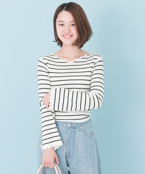 URBAN RESEARCH(アーバンリサーチ)の「UR スカラップニット(ニット/セーター・レディース・オフホワイト/ピンク/ブラック/その他1・FREE)」の4枚目の写真