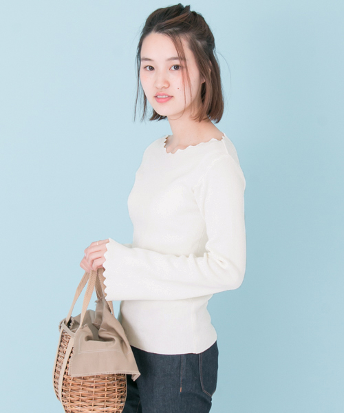 URBAN RESEARCH(アーバンリサーチ)の「UR スカラップニット(ニット/セーター・レディース・オフホワイト/ピンク/ブラック/その他1・FREE)」の8枚目の写真