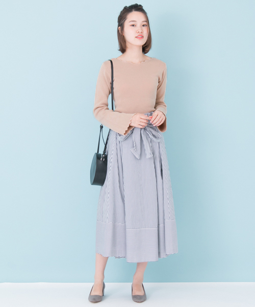 URBAN RESEARCH(アーバンリサーチ)の「UR スカラップニット(ニット/セーター・レディース・オフホワイト/ピンク/ブラック/その他1・FREE)」の13枚目の写真