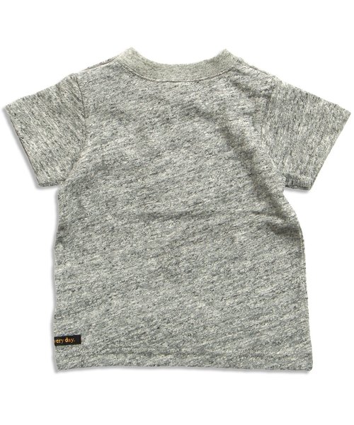 BREEZE（ブリーズ）の「アメリカポケットＴシャツ（Tシャツ/カットソー・キッズ・ブラック/グレー・100/120/95/90/110/130/80/140）」の6枚目の写真