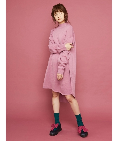 merry jenny（メリージェニー）の「ラウンドカットニットワンピース（ワンピース・レディース・オフホワイト/ブラック/レッド/ピンク/ライトブルー・FREE）」の5枚目の写真