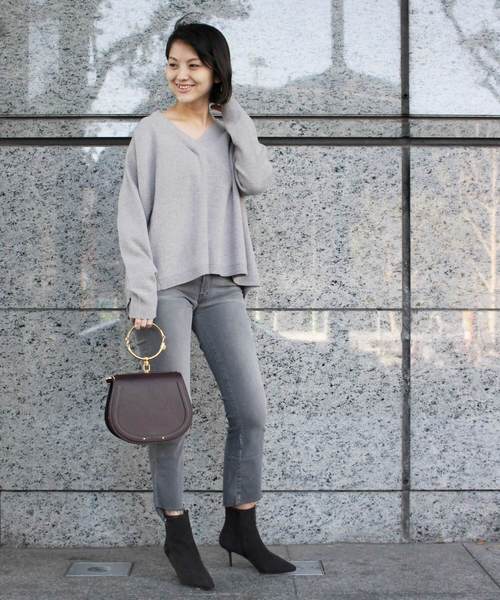 mother grey insider cropマザー　デニム　グレー　28 MOTHER DENIM（マザーデニム）の「MOTHER INSIDER CROP