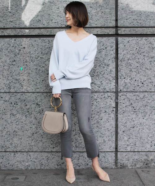 新品タグ付きMOTHER/マザーNATURALINSIDER CROP 白系26 22SS新作】MOTHER マザー 1157-413 THE INSIDER CROP STEP FRAY