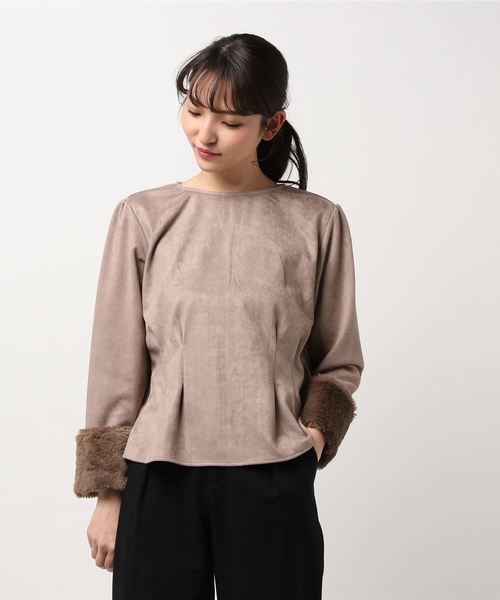GeeRA（ジーラ）の「クリーミーフェイクスエード素材トップス（Tシャツ/カットソー・レディース・ベージュ/グレー/モカ・MEDIUM/LARGE）」の7枚目の写真