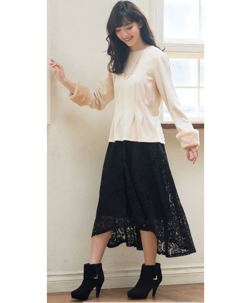 GeeRA（ジーラ）の「クリーミーフェイクスエード素材トップス（Tシャツ/カットソー・レディース・ベージュ/グレー/モカ・MEDIUM/LARGE）」の11枚目の写真