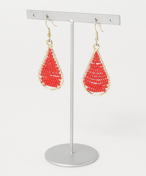 チャイハネ(チャイハネ)の「【チャイハネ】ビーズティアドロップピアス(ピアス(両耳用)・レディース・レッド/ブルー/イエロー/グリーン系その他・FREE)」の4枚目の写真