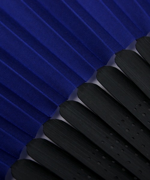 ８(eight)（エイト）の「シルク 扇子 せんす（和装小物・メンズ・ブラック/パープル/ネイビー/ブラウン/ワイン・FREE）」の16枚目の写真