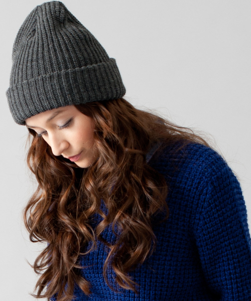 green label relaxing（グリーンレーベルリラクシング）の「BRONER ニットキャップ②◆（ニットキャップ/ビーニー・レディース・ダークグレー/ベージュ/ネイビー/パープル/ブラック/ワインレッド/オリーブ/ライトグレー/クリーム/コバルトブルー/オフホワイト・フリー）」の18枚目の写真
