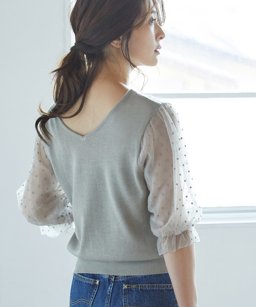 VIS(ビス)の「【泉里香さん着用】【前後2WAY】袖ドットチュールプルオーバー(Tシャツ/カットソー・レディース・ホワイト/ブラック/ベージュ/ピンク・FREE)」の3枚目の写真