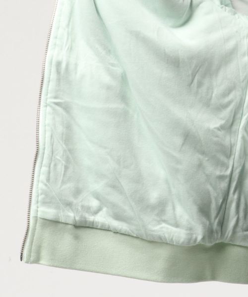 Levi's(リーバイス)の「LINE8 ZIP-UP ボアジャケット(ブルゾン・レディース・ブルー・S/M/XS)」の2枚目の写真