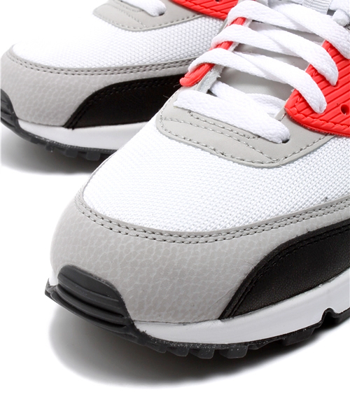 BEAMS BOY(ビームスボーイ)の「NIKE / エアマックス 90 エッセンシャル(スニーカー・レディース・ホワイト・24.5/25/24)」の3枚目の写真