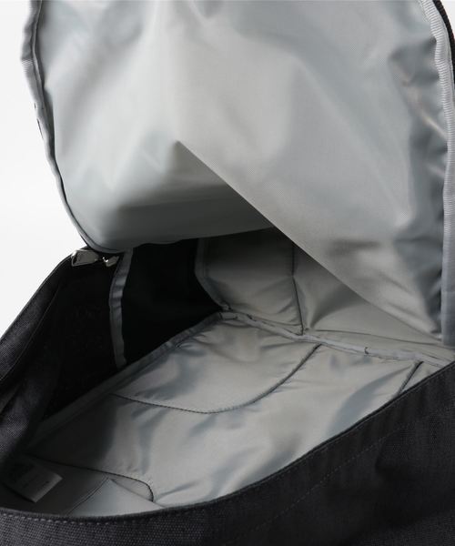 adidas(アディダス)の「adidas|アディダス バックパック/デイパック 25リットル 通学用にオススメ!A4サイズ収納のカジュアルリュック 57415(バックパック/リュック・メンズ・ブラック/グレー/ダークグリーン・FREE)」の6枚目の写真