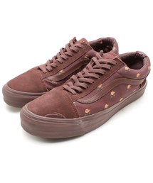 UNDERCOVER�i�A���_�[�J�o�[�j�̌Ò��u���[�J�b�g�X�j�[�J�[�i�X�j�[�J�[�j�v