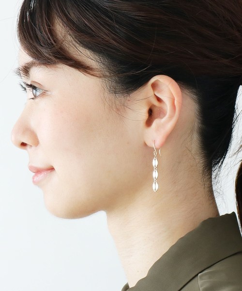COCOSHNIK（ココシュニック）の「K10エクレアパーツ フックピアス（ピアス（両耳用）・レディース・ホワイト系その他7・00）」の2枚目の写真