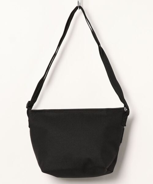 FILA（フィラ）の「FILA フィラ ブランド ロゴ パデット キルティング ショルダーベルト パラコードハンドル 2WAY ミニ ショルダーバッグ（ショルダーバッグ・レディース・ブラック/ネイビー/レッド/ブラック系/カーキ/アイボリー・FREE）」の19枚目の写真