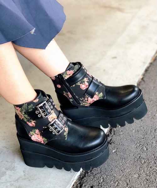 セール Sugar Sugar 厚底ベルトボリュームブーツ ブーツ Sugar Sugar シュガーシュガー のファッション通販 Zozotown