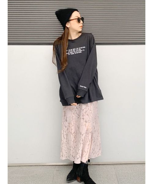 Ungrid（アングリッド）の「バックフォトロングスリーブTee（Tシャツ/カットソー・レディース・オフホワイト/ブラック/モカ・FREE）」の4枚目の写真