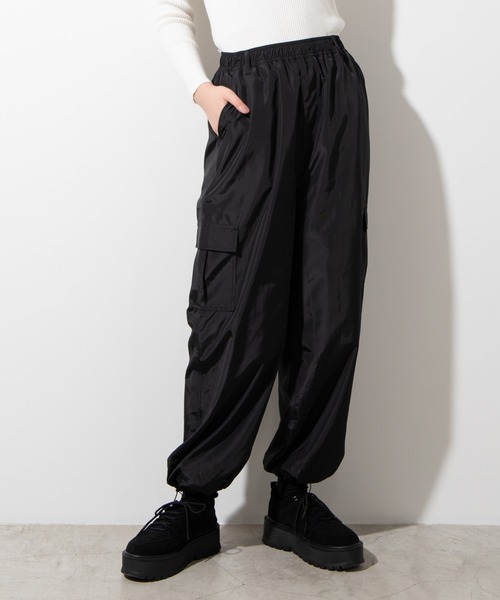 WEGO(ウィゴー)の「WEGO/カーゴポケットジョグパンツ(カーゴパンツ・レディース・ホワイト/ブラック/ライム・FREE)」の3枚目の写真