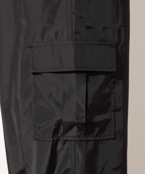 WEGO(ウィゴー)の「WEGO/カーゴポケットジョグパンツ(カーゴパンツ・レディース・ホワイト/ブラック/ライム・FREE)」の16枚目の写真