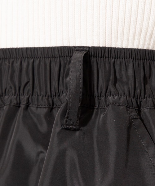 WEGO(ウィゴー)の「WEGO/カーゴポケットジョグパンツ(カーゴパンツ・レディース・ホワイト/ブラック/ライム・FREE)」の17枚目の写真