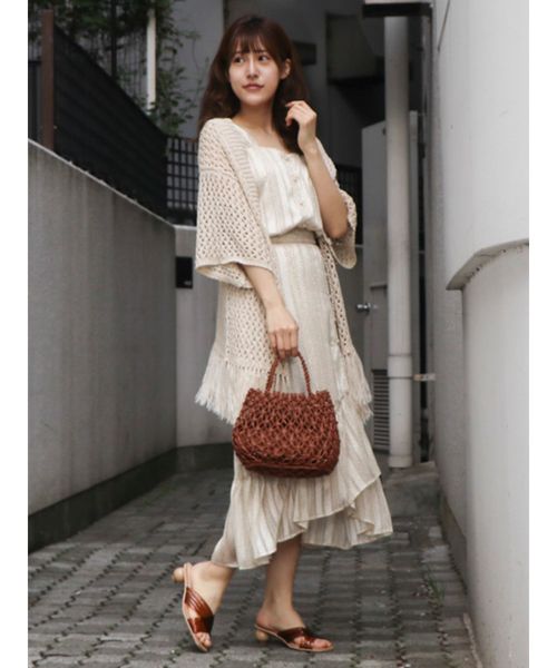 dazzlin（ダズリン）の「フリンジディティールカーデ（カーディガン/ボレロ・レディース・オフホワイト/カーキ/ベージュ・FREE）」の7枚目の写真