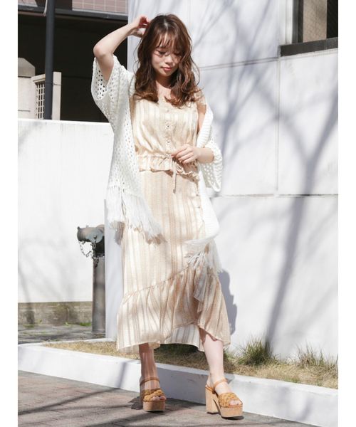 dazzlin（ダズリン）の「フリンジディティールカーデ（カーディガン/ボレロ・レディース・オフホワイト/カーキ/ベージュ・FREE）」の20枚目の写真