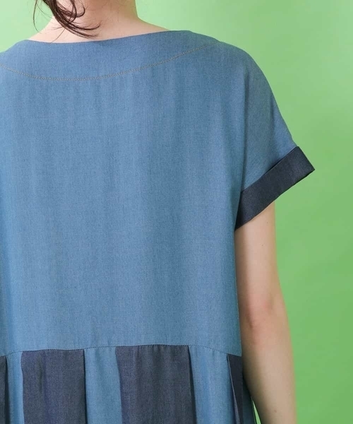 【美品】Jocomomola ホコモモラ テンセルデニム配色ワンピース Jocomomola（ホコモモラ）の「テンセルデニム配色ワンピース
