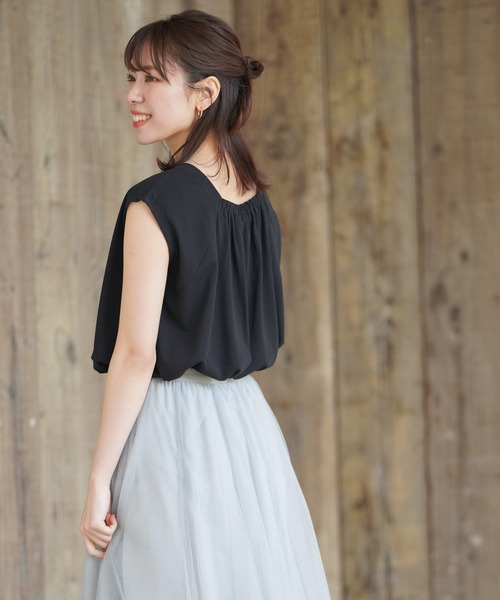 rps（アールピーエス）の「テールカットノースリカットプルオーバー（Tシャツ/カットソー・レディース・ブラック/オフホワイト/サックスブルー/ライトカーキ・M）」の11枚目の写真