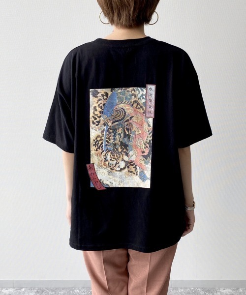 PAGEBOY(ページボーイ)の「UKIYOE Tシャツ(Tシャツ/カットソー・レディース・オフホワイト/ブラック・FREE)」の9枚目の写真