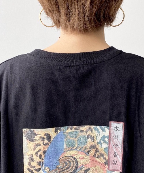 PAGEBOY(ページボーイ)の「UKIYOE Tシャツ(Tシャツ/カットソー・レディース・オフホワイト/ブラック・FREE)」の11枚目の写真